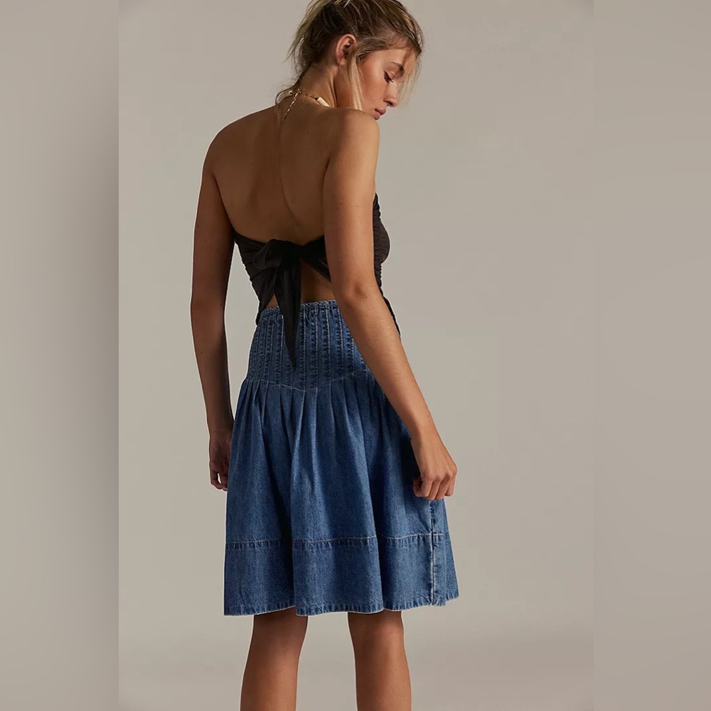 New Free People We The Free Peyton Pintuck Denim Jean Midi Skirt sz 6 - Picture 2 of 6